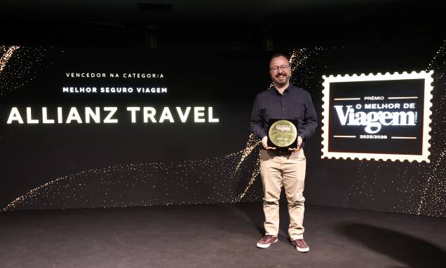 A Allianz Travel venceu na categoria Melhor Seguro Viagem e foi representada por Gabriel Nascimento