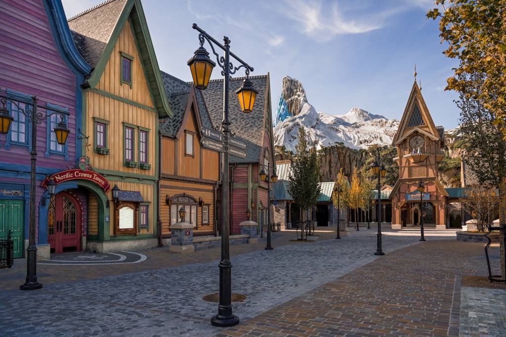 Disneyland Paris World of Frozen
