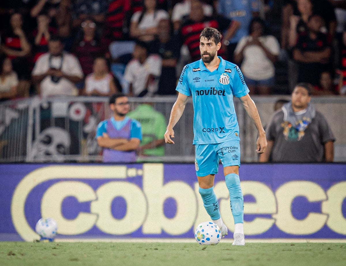 Deportivo Cuenca x Santos: onde assistir, escalação e tudo sobre a estreia na Sul-Americana. Imagem: Raul Baretta/Santos FC