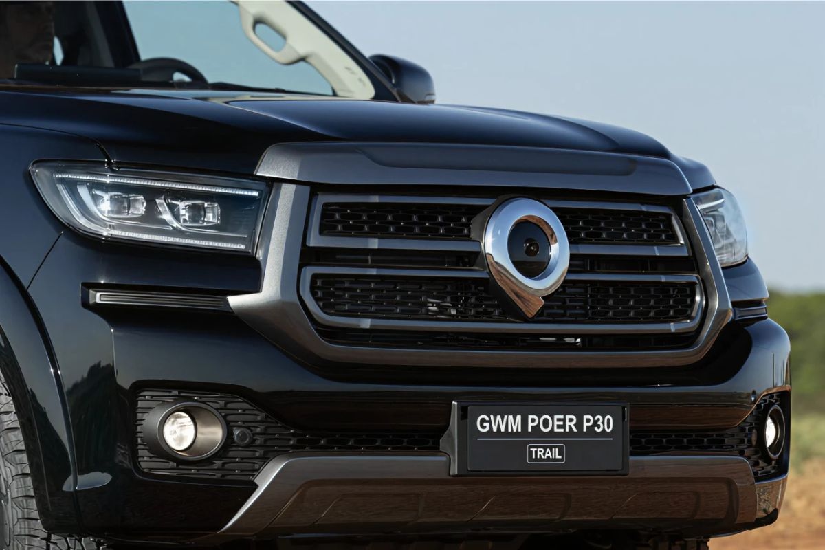 poer-p30 Grade Frontal do Poer P30