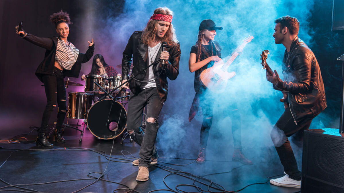 banda-rock Banda de rock veste preto