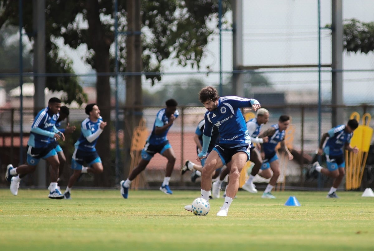 Remo x Cruzeiro: onde assistir, escalações e tudo sobre o duelo decisivo da Série A 2026. Imagem: Gustavo Aleixo/Cruzeiro