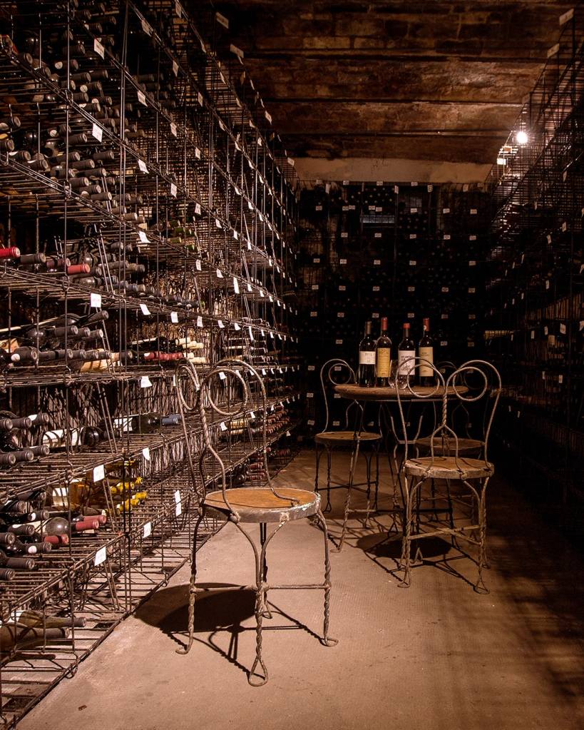 bodega-familia-deicas