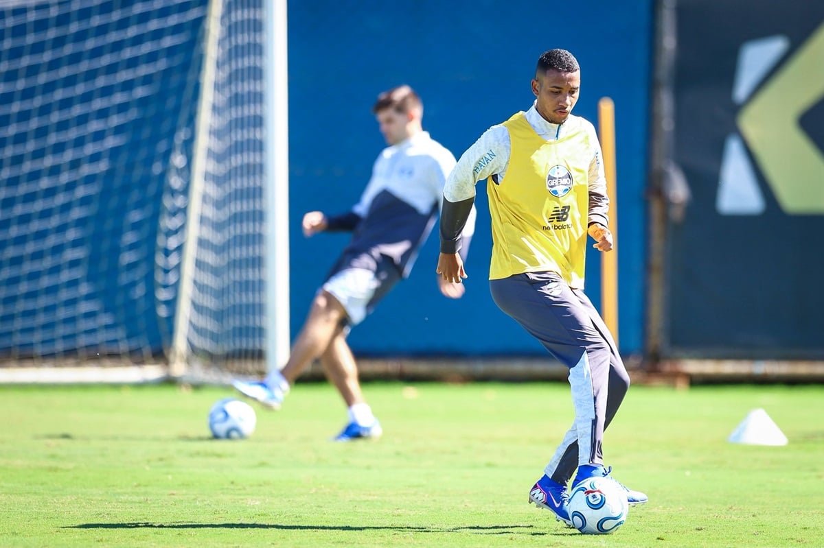 Palestino x Grêmio: onde assistir ao vivo, escalações e tudo sobre o duelo da Sul-Americana 2026. Imagem: Lucas Uebel/GFBPA