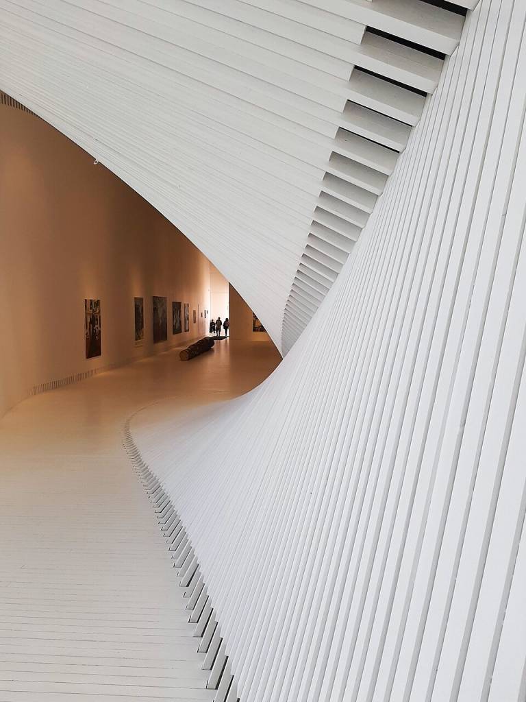 the-twist-interior
