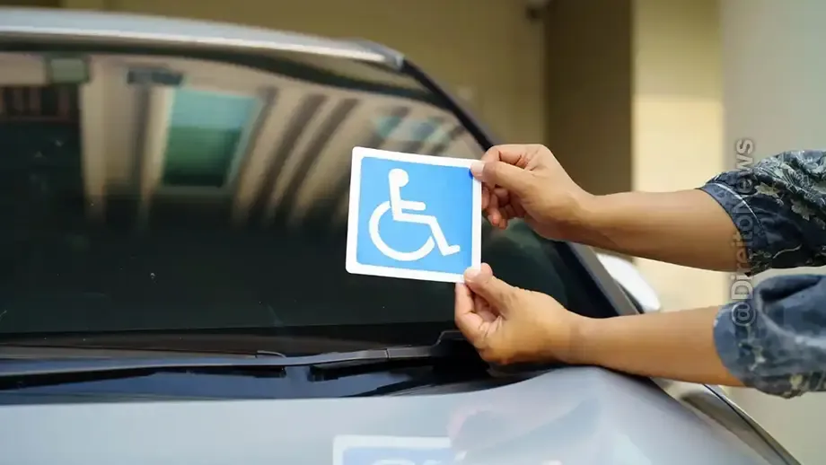 juiz concede liminar isenta icms ipva carro motorista visao monocular