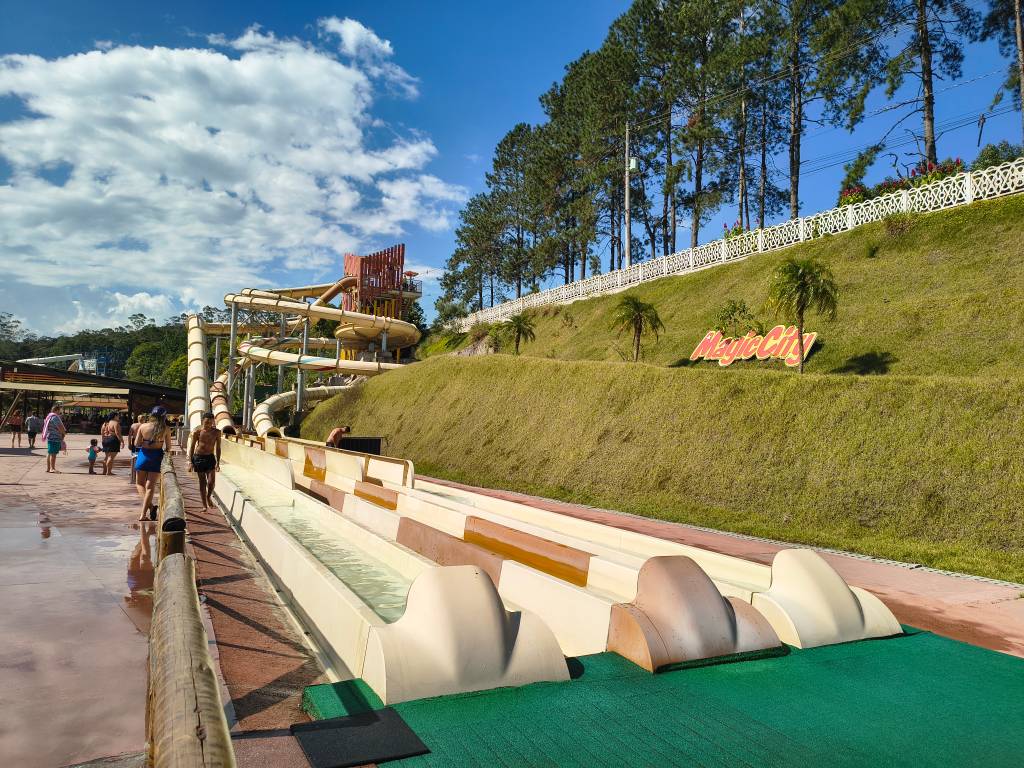 Magic City, Suzano, São Paulo