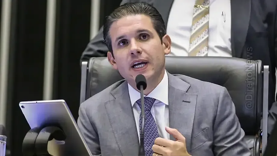 motta diz pec fim escala 6x1 preve jornada 40 horas corte salario transicao ano