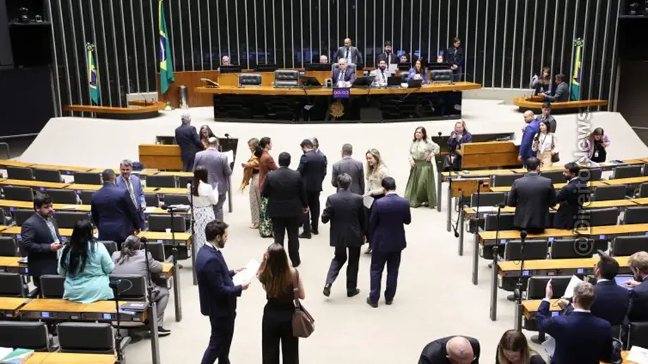 camara aprova projeto proibe cobranca tarifa minima consumo agua esgoto