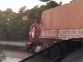 Acidente ocorreu nas primeiras horas da manhã desta quinta-feira (9), no km 710 da rodovia.