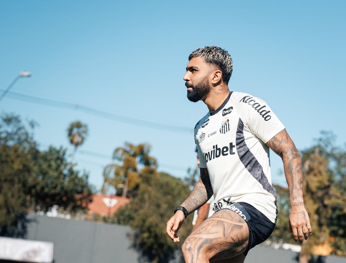 Universidad Central x Santos: onde assistir ao vivo e tudo sobre o duelo da Sul-Americana. Imagem: Raul Baretta/Santos FC