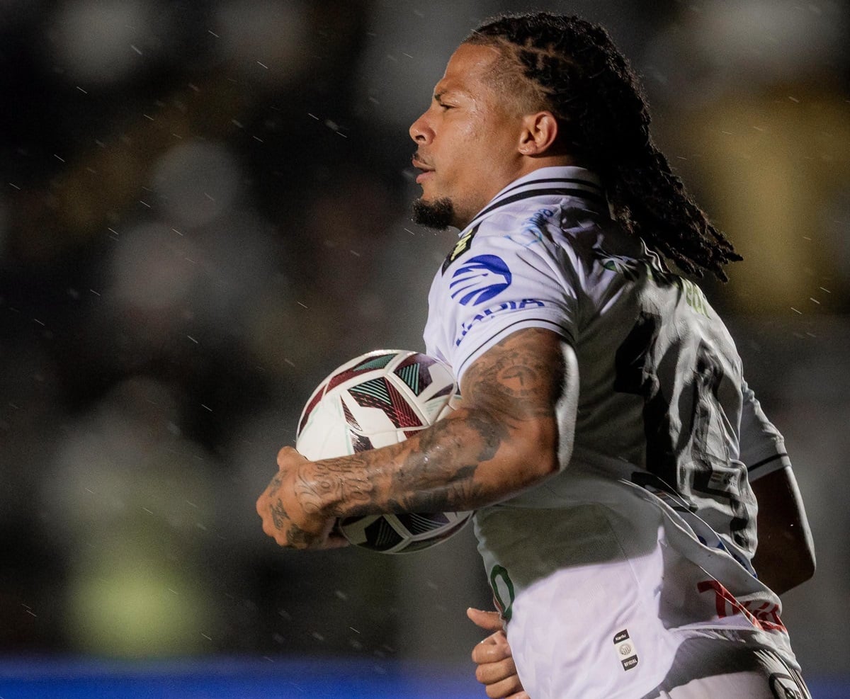 Atlético-GO x Operário-PR: onde assistir ao vivo, escalações e tudo sobre o duelo pela Série B. Imagem: André Jonsson OFEC