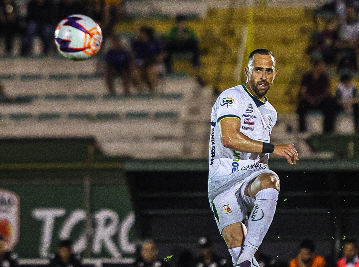 Comercial-SP x União São João: onde assistir ao vivo, horário e prováveis escalações pela Copa Paulista. Imagem: Fotógrafo Esportivo Ricardo Couto