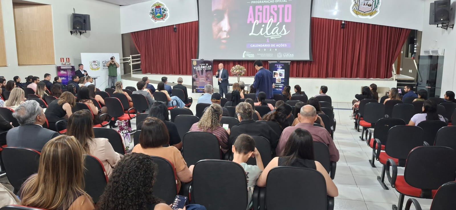 Rede de enfrentamento à violência contra a mulher é reconhecida em noite de homenagens em Lucas do Rio Verde