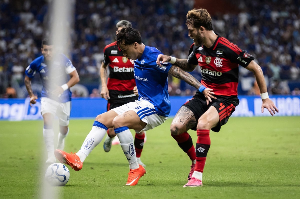 Flamengo x Cruzeiro: onde assistir ao vivo e escalações. Imagem: Gustavo Aleixo/Cruzeiro