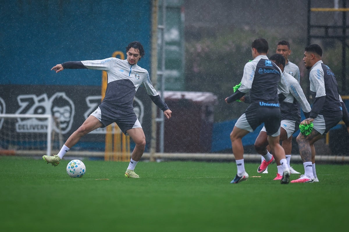 gremio-3 Bragantino x Grêmio: onde assistir ao vivo, horário e escalações. Imagem: Lucas Uebel/GFBPA