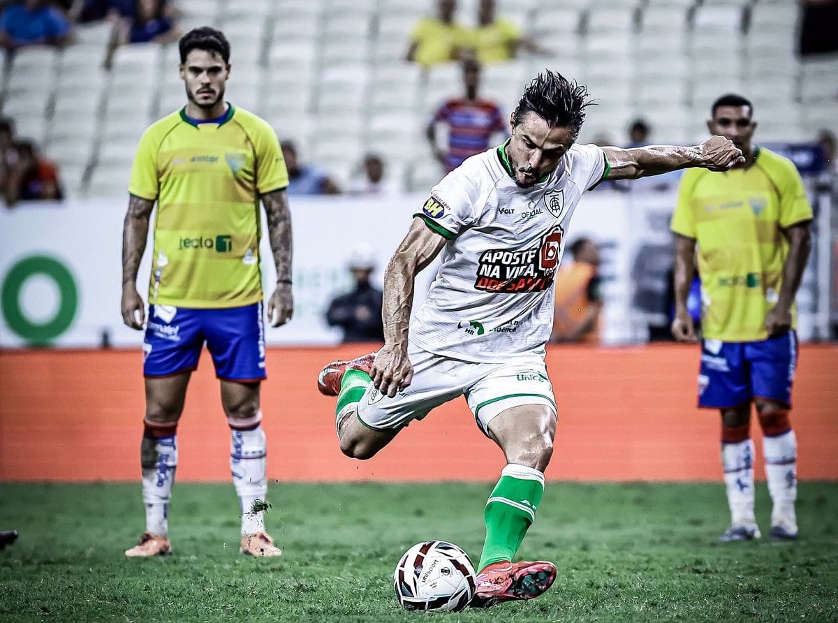Sport x América-MG: onde assistir, horário e escalações. Imagem: Mourão Panda/América-MG