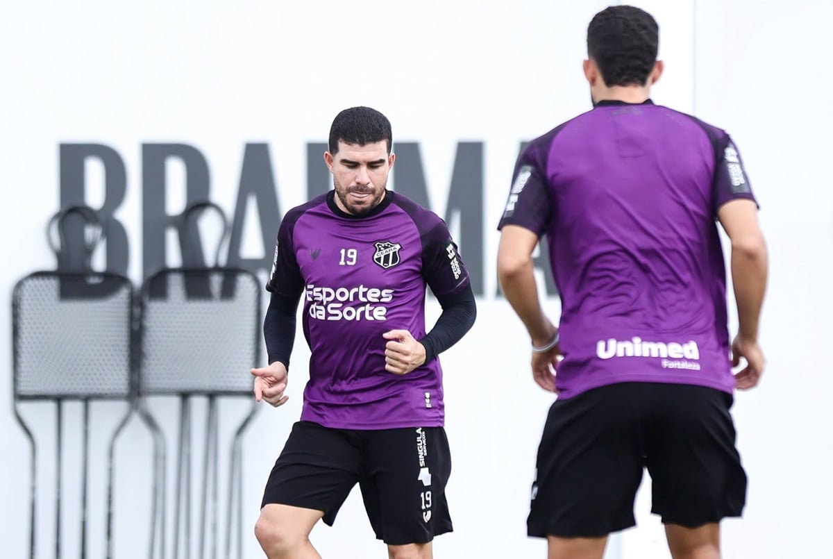 Vila Nova x Ceará ao vivo: onde assistir o duelo que pode mexer com a Série B. Imagem: Gabriel Silva Ceará SC