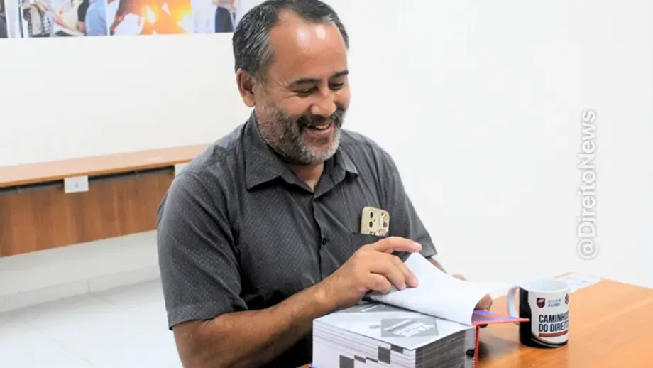 obra graduacao pedreiro fez propria defesa trt 11 ganha bolsa cursar direito obra graduacao pedreiro fez propria defesa trt 11 ganha bolsa cursar direito