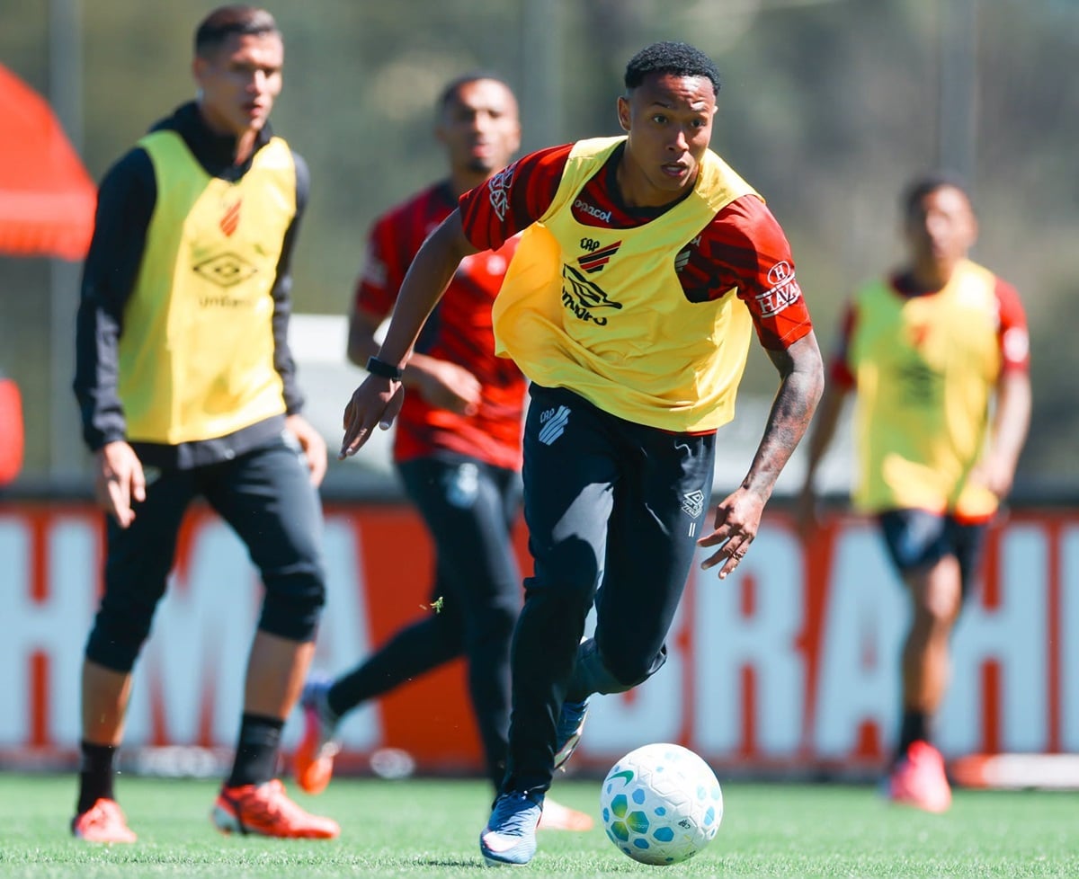 Cruzeiro x Athletico-PR: onde assistir, horário e escalações. Imagem: Luis Miguel Ferreira athletico.com.br