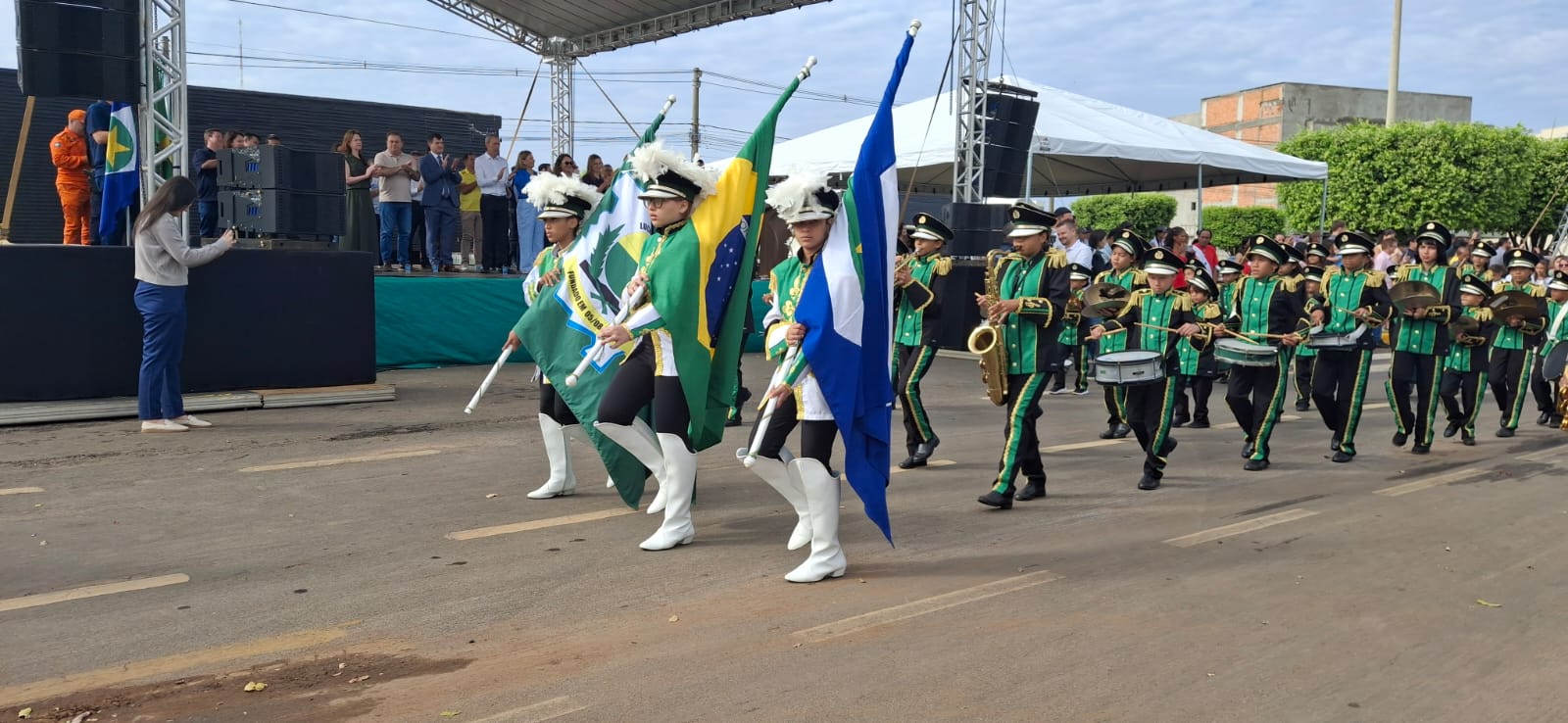 desfile-de-7-de-setembro-reune-luverdenses-e-transforma-celebracao-em-reflexao-sobre-cidadania-49 Desfile de 7 de Setembro reúne luverdenses e transforma celebração em reflexão sobre cidadania (49)