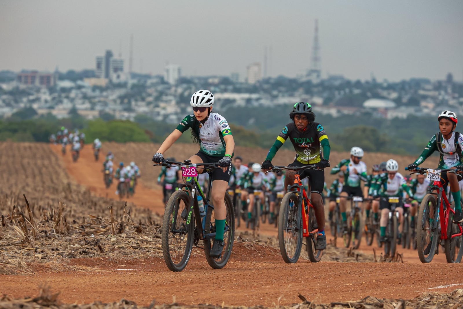 whatsapp-image-2026-09-08-at-14-27-44-2 Manuelly Rios se destaca no Desafio Ride Sorriso em provas de XCO e XCM