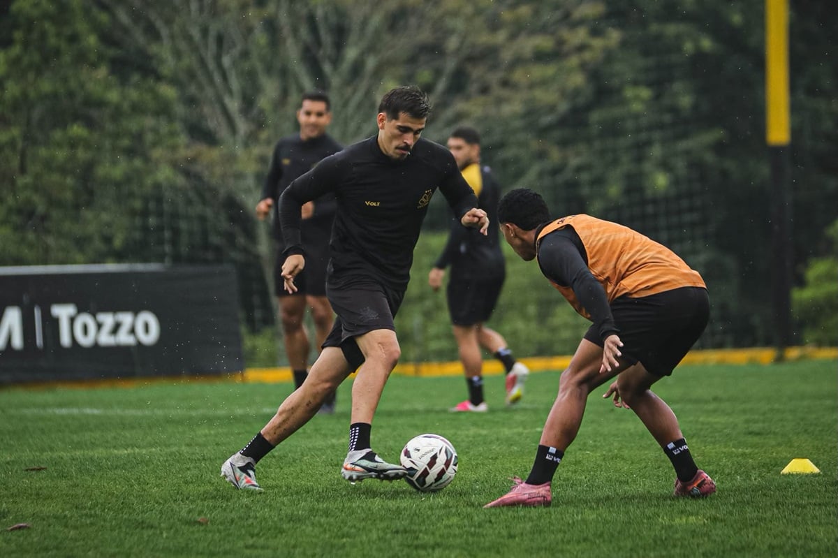 Londrina x Criciúma: onde assistir ao vivo e escalações pela Série B. Imagem: Celso da Luz/Criciúma