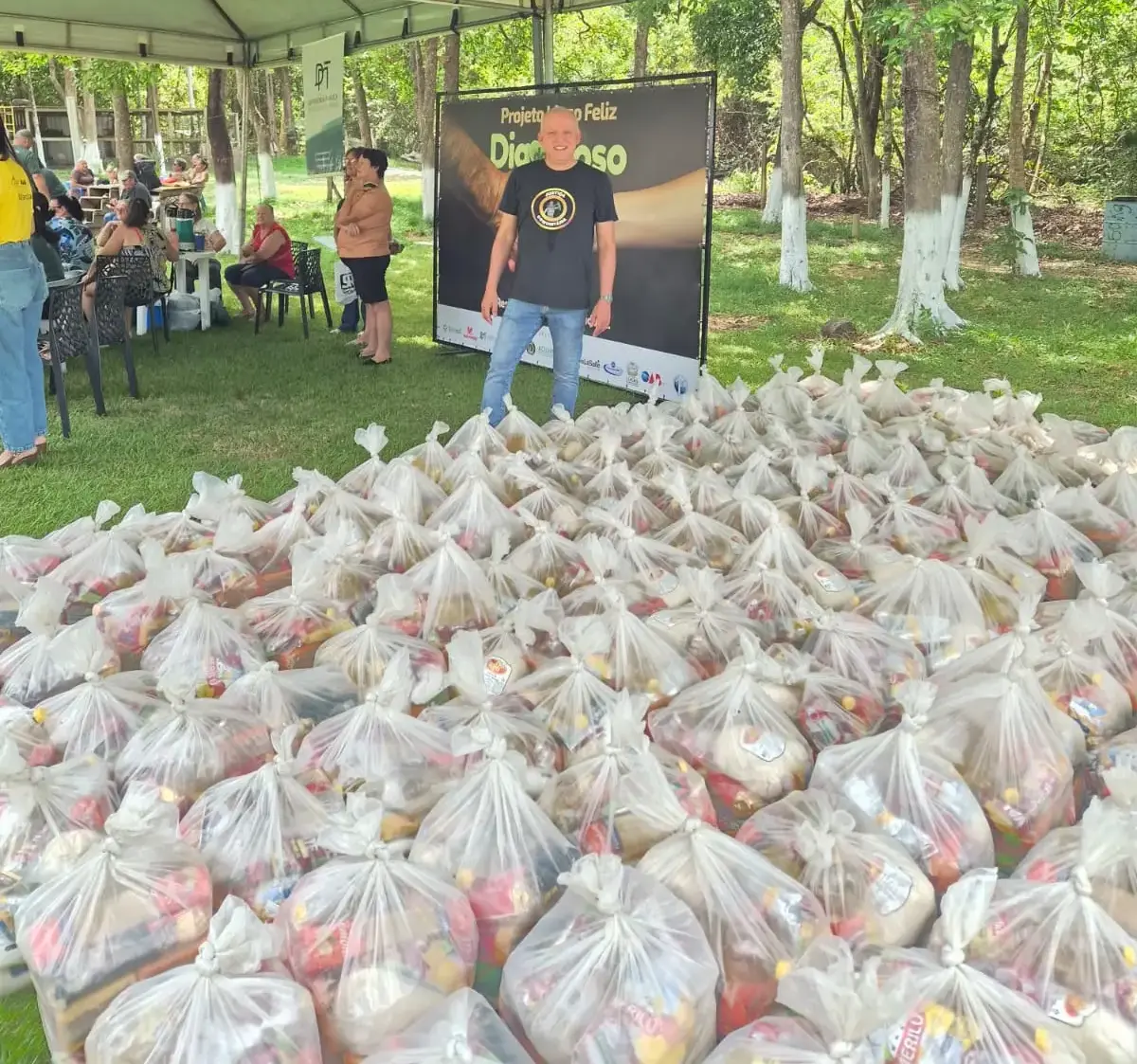 Justiça Comunitária de Lucas do Rio Verde promove dia de convivência e lazer para idosos
