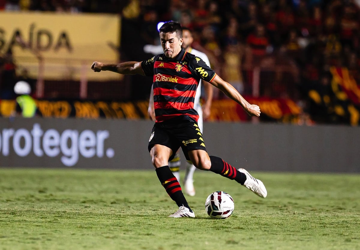 Atlético-GO x Sport: onde assistir ao vivo, escalações e desfalques. Imagem: Paulo Paiva Sport Club do Recife