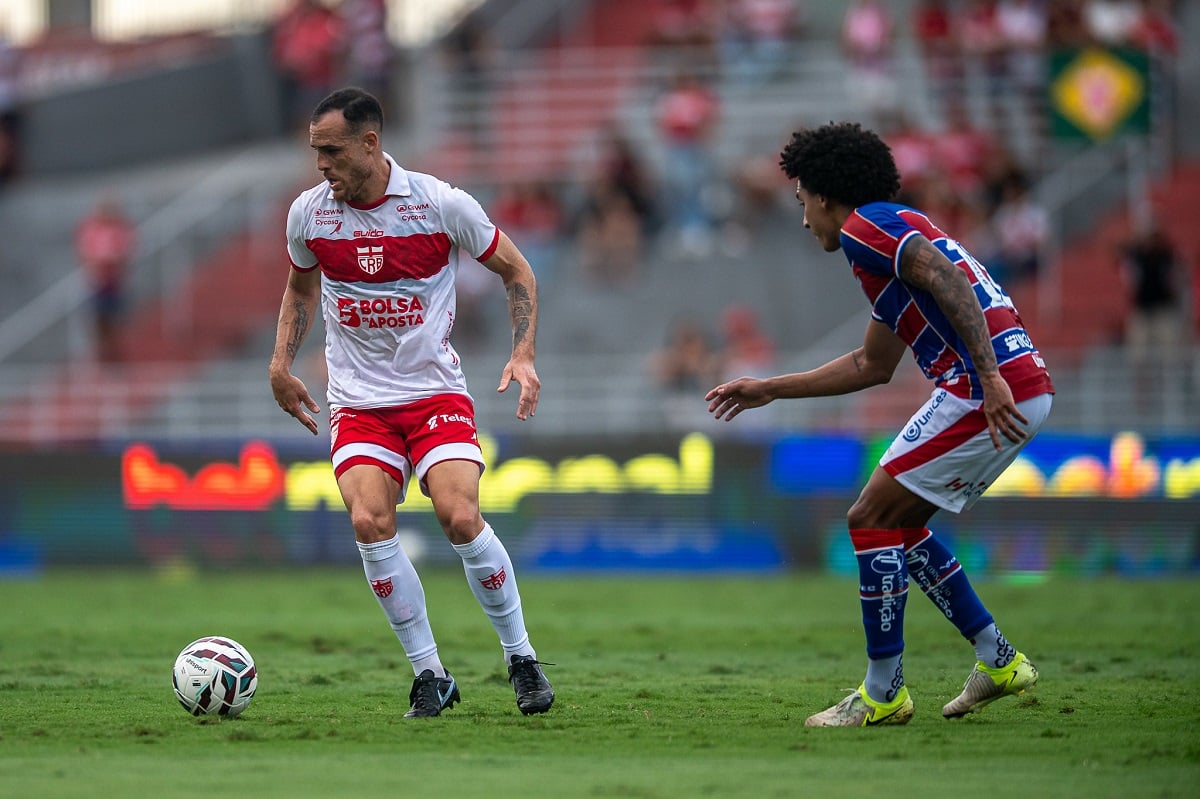 Fortaleza x CRB: onde assistir ao vivo, horário e escalações da Série B. Imagem: Francisco Cedrim/CRB
