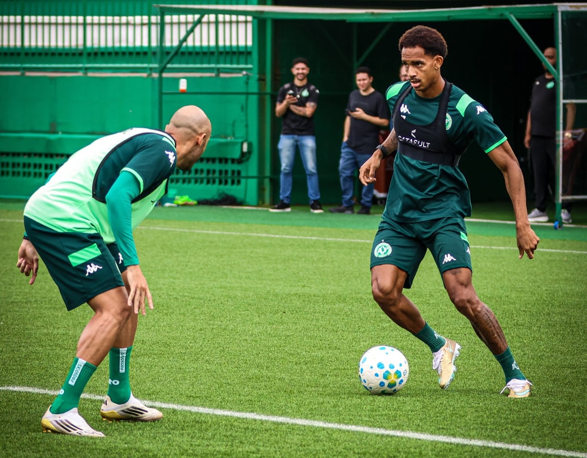 Botafogo x Chapecoense se enfrentam neste sábado, 17 de outubro, às 18h (horário de Brasília), no Estádio Nilton Santos, no Rio de Janeiro. Imagem: João Pedro Zatta Grolli ACF