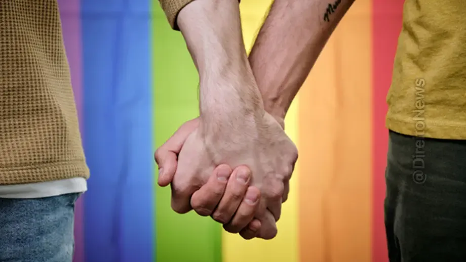 Fé não é desculpa: empresa indenizará por negar fazer convites de casamento homoafetivo