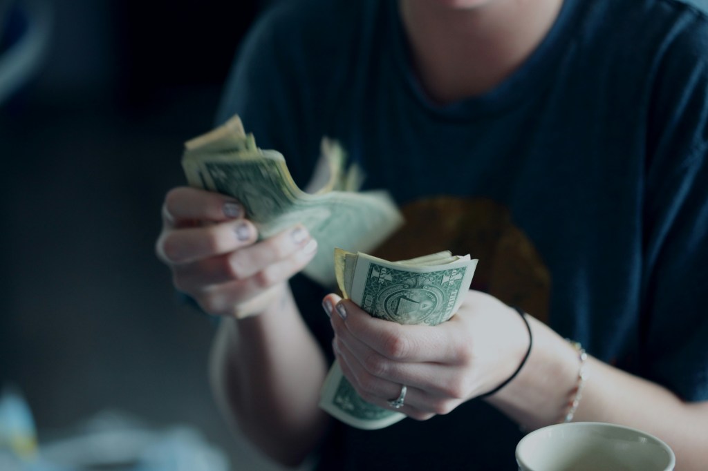 Dinheiro, dólar